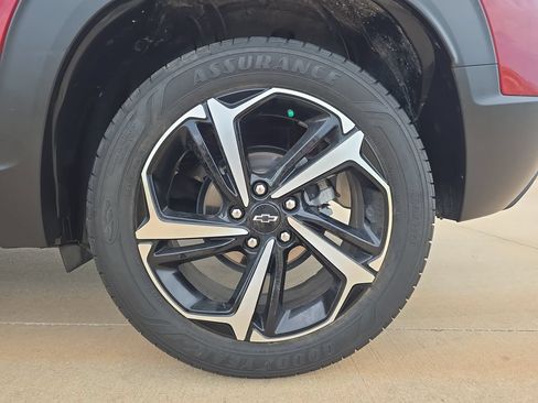 Used 2022 Chevrolet TrailBlazer RS w/ Sun and Liftgate Package FWD image 32