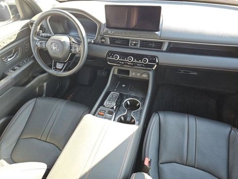 Certified 2026 Honda Passport TrailSport Elite image 31