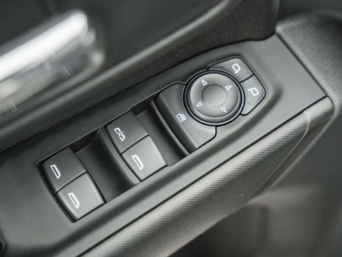 Used 2024 Chevrolet Silverado 2500 Custom w/ Custom Convenience Package image 42