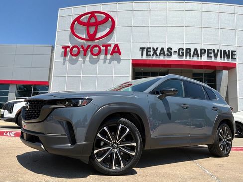 Used 2026 MAZDA CX-50 AWD 2.5 S w/ Premium Package image 2
