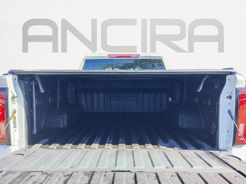 Used 2024 GMC Sierra 1500 SLT w/ SLT Premium Plus Package image 17