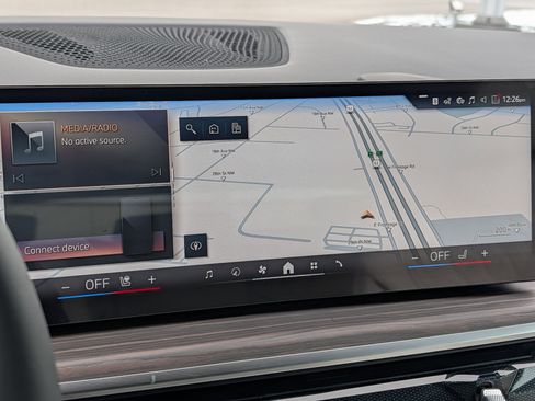 New 2026 BMW X5 xDrive50e w/ Executive Package image 10