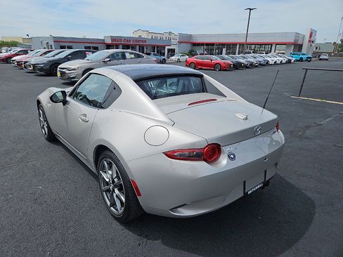 Used 2023 MAZDA MX-5 Miata Grand Touring RWD image 3