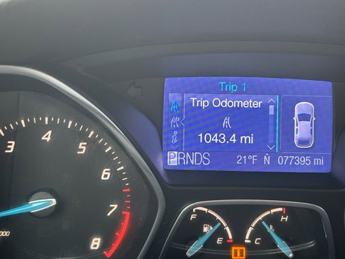 Used 2012 Ford Focus SE image 9