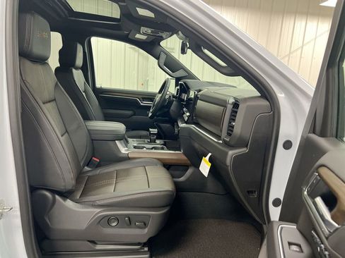 New 2026 Chevrolet Silverado 1500 High Country w/ Technology Package image 23