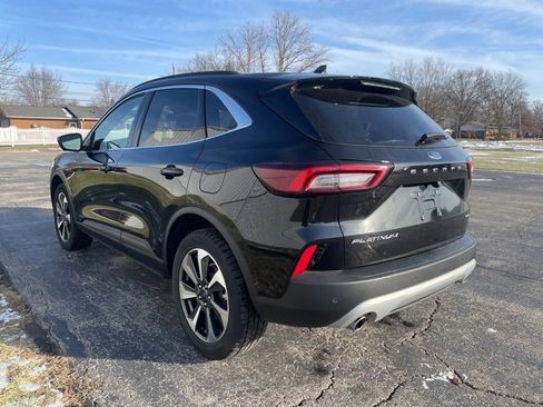 Used 2024 Ford Escape Platinum image 2