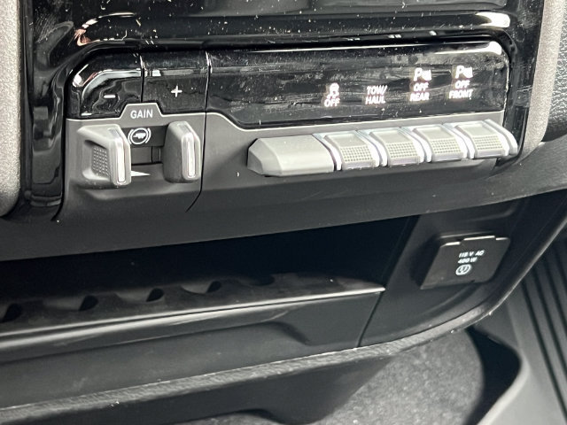 New 2026 RAM 2500 Warlock AWD/4WD image 28
