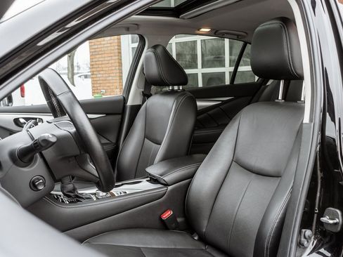 Used 2023 INFINITI Q50 Luxe image 6