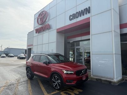 Used 2020 Volvo XC40 T5 R-Design w/ Protection Package