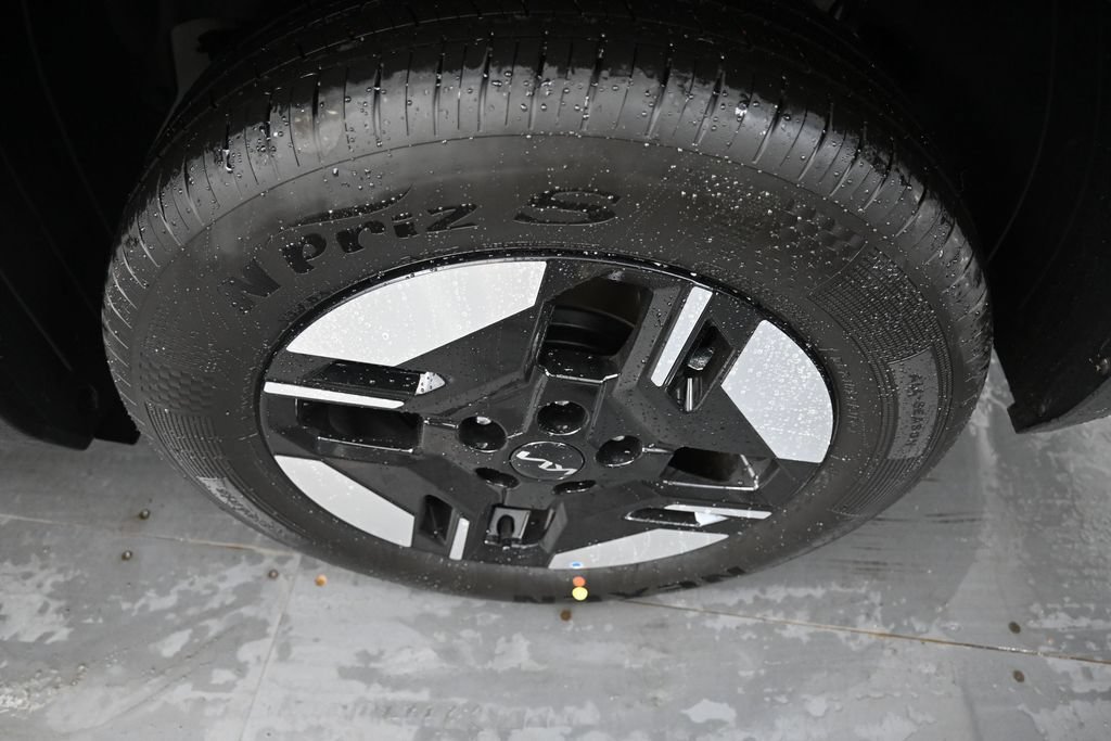Used 2027 Kia Seltos LX AWD/4WD image 9