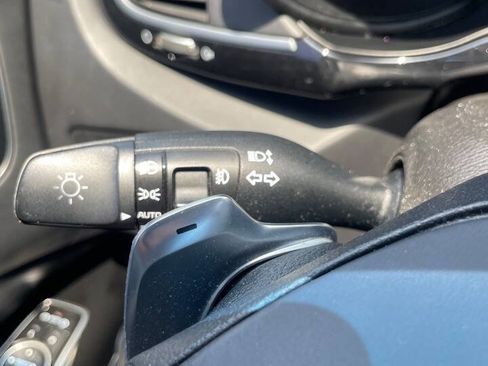 Used 2016 Kia K900 Luxury RWD image 57