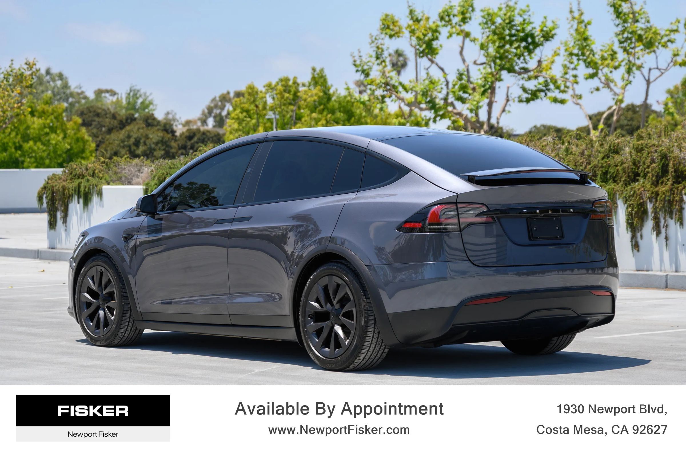 Used 2023 Tesla Model X AWD/4WD image 3