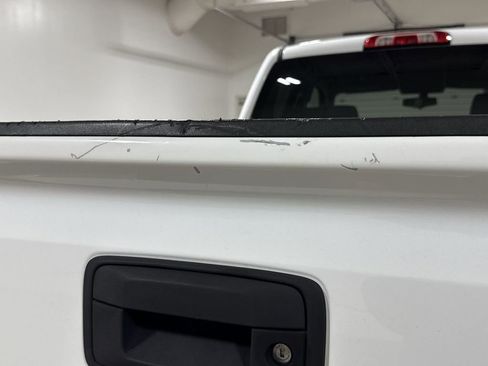Used 2019 Chevrolet Silverado 1500 LT w/ All Star Edition AWD/4WD image 34