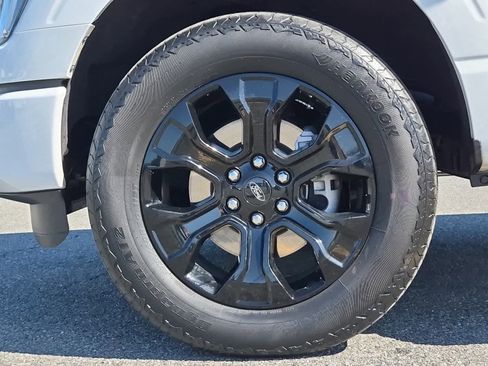 Used 2023 Ford F150 Lariat w/ Equipment Group 502A High AWD/4WD image 6