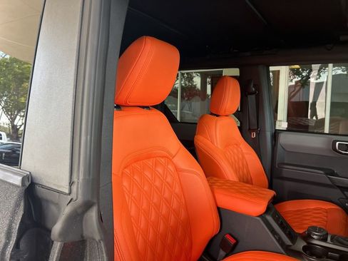 Used 2024 Ford Bronco Black Diamond image 28