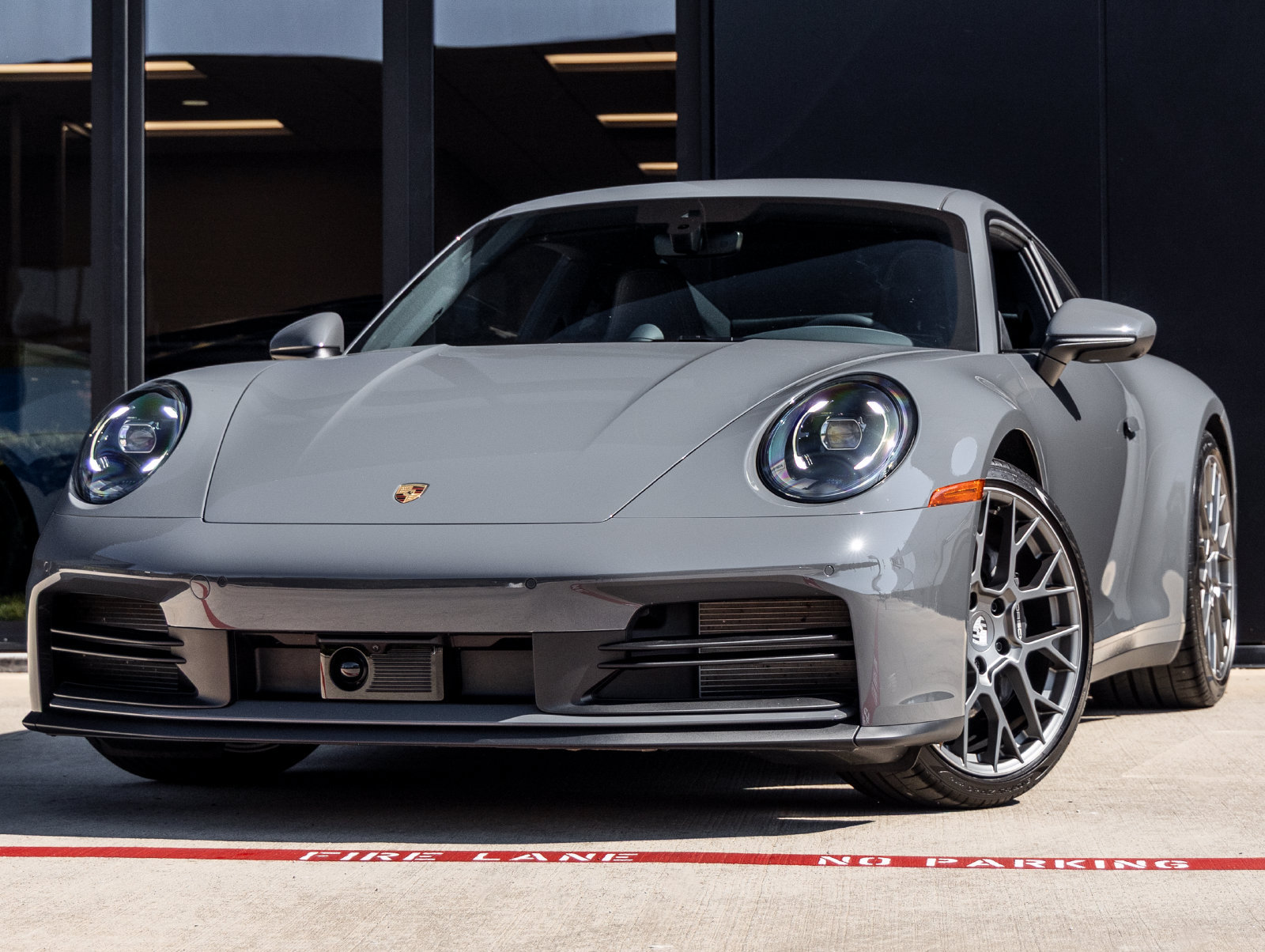 Certified 2025 Porsche 911 Carrera RWD image 1