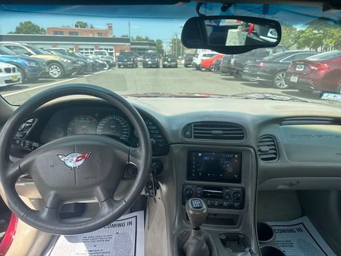 Used 2003 Chevrolet Corvette Convertible w/ Preferred Equipment Group1 RWD image 12