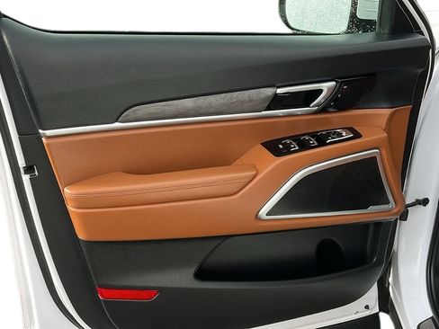 Used 2025 Kia Telluride SX Prestige X-Line image 11