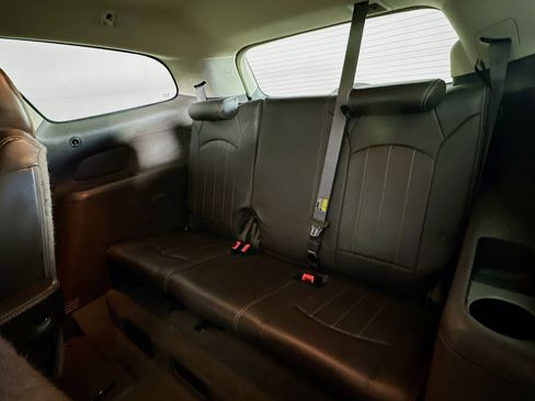 Used 2013 Buick Enclave Leather w/ Trailering Provision Package image 28