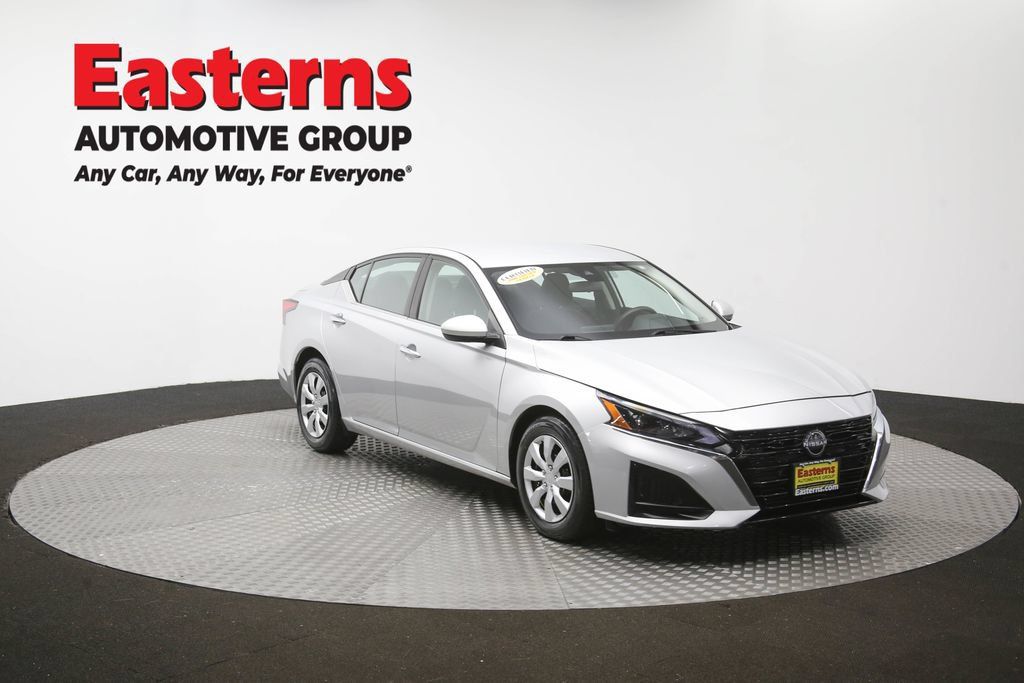 Used 2023 Nissan Altima 2.5 S FWD image 48