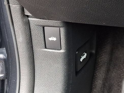 Used 2023 Honda Accord EX image 27