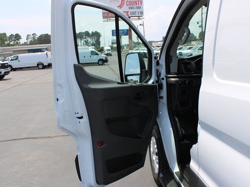 Used 2025 Ford Transit 250 Low Roof w/ Exterior Upgrade Package RWD image 26