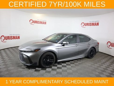 Used 2025 Toyota Camry SE w/ Multimedia Upgrade Package FWD image 5