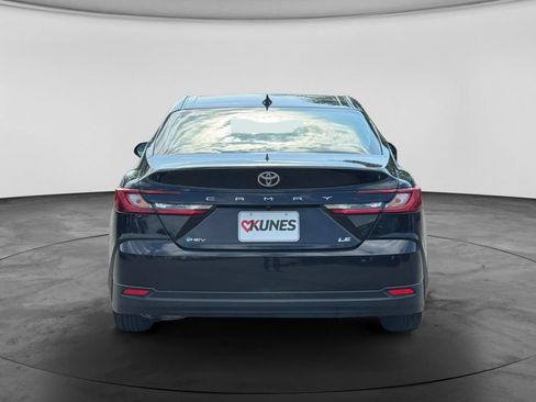Used 2025 Toyota Camry LE FWD image 7
