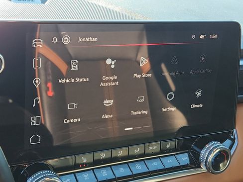 Used 2024 GMC Canyon AT4 w/ Technology Package image 15