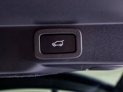 Used 2022 Land Rover Range Rover Sport HSE Silver Edition image 26