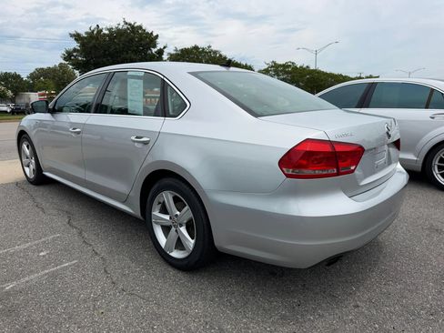 Used 2014 Volkswagen Passat 1.8T Wolfsburg Edition FWD image 3