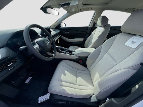 New 2026 Honda Accord SE image 16