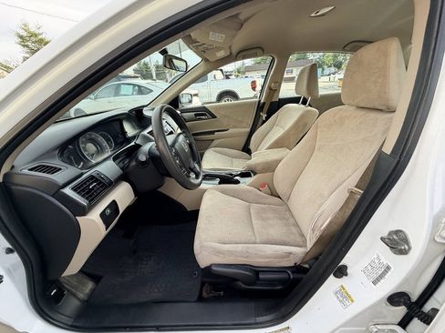 Used 2013 Honda Accord LX image 45