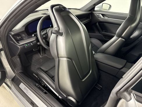 New 2026 Porsche 911 Carrera 4S image 26