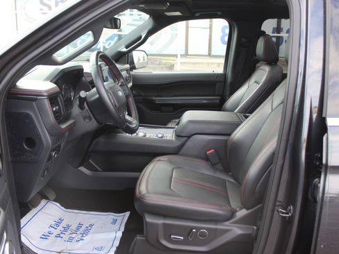 Used 2023 Ford Expedition Limited AWD/4WD image 21