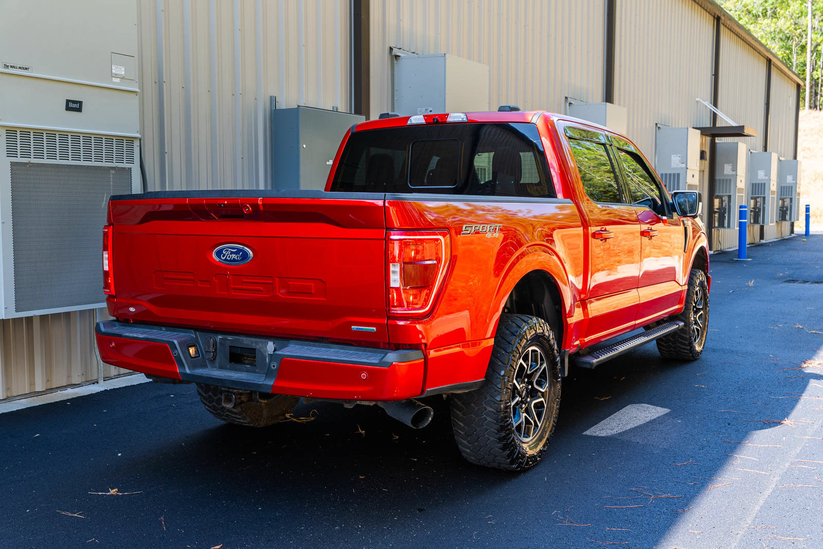 Used 2023 Ford F150 XLT w/ Equipment Group 302A High AWD/4WD image 7