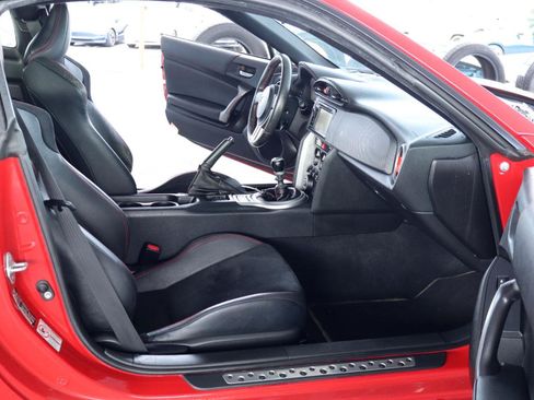 Used 2015 Subaru BRZ Limited RWD image 27