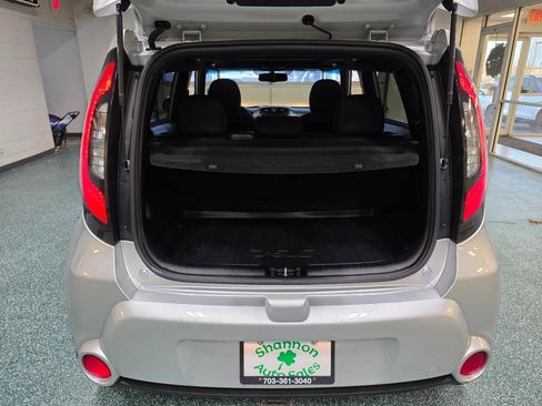 Used 2014 Kia Soul ! w/ Sun & Sound Package FWD image 18