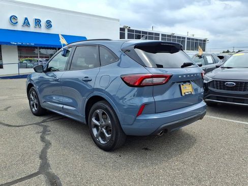 Used 2024 Ford Escape ST-Line w/ Tech Pack #1 AWD/4WD image 9