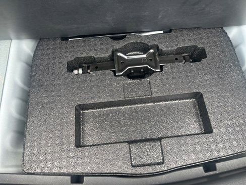 Used 2015 Nissan Altima 2.5 SV FWD image 27