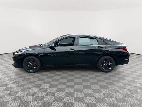 Certified 2023 Hyundai Elantra SEL FWD image 6