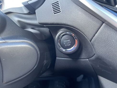 New 2025 Subaru Ascent Limited image 25