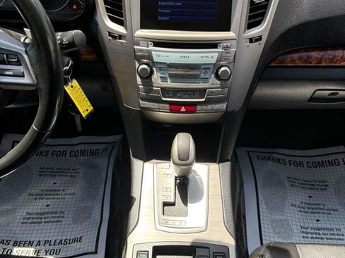 Used 2012 Subaru Outback 3.6R Limited AWD/4WD image 22