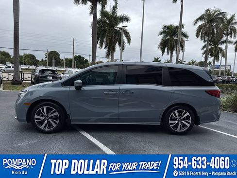 Used 2024 Honda Odyssey Touring image 9