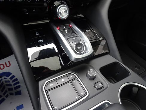 Used 2023 Acura MDX SH-AWD w/ Technology Package image 19