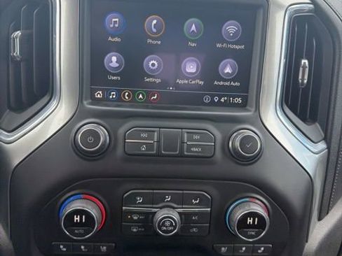 Used 2020 Chevrolet Silverado 1500 LTZ image 17