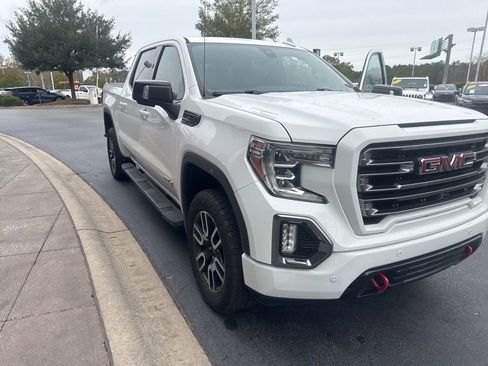 Used 2020 GMC Sierra 1500 AT4 w/ AT4 Premium Package image 3