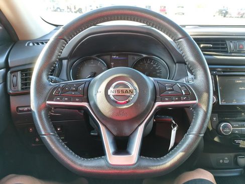 Used 2020 Nissan Rogue S AWD/4WD image 6