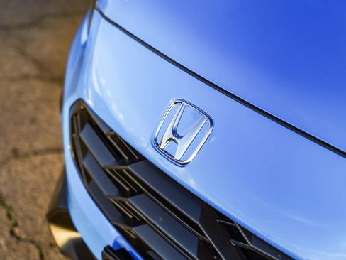 New 2026 Honda HR-V Sport image 3