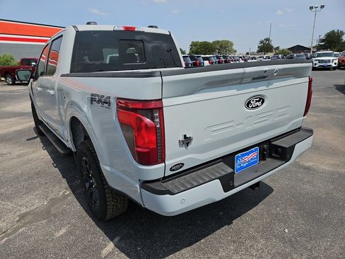 New 2026 Ford F150 XLT w/ Equipment Group 302A MID AWD/4WD image 9